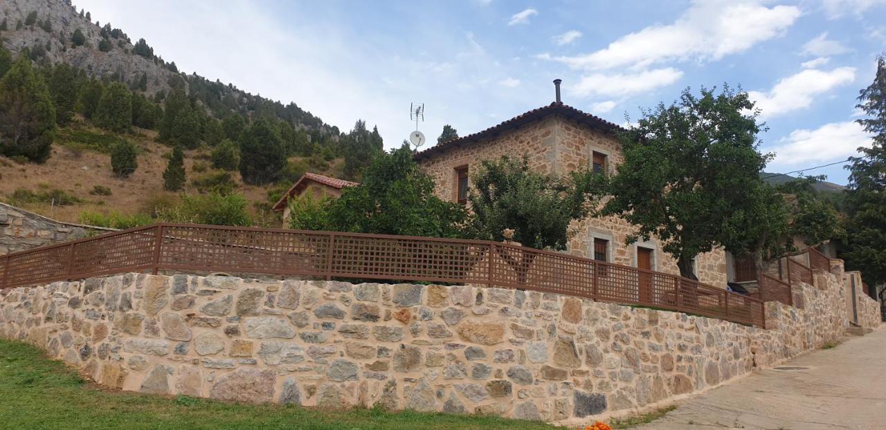 Mallo de Luna Casa Rural Carmen Luna מראה חיצוני תמונה