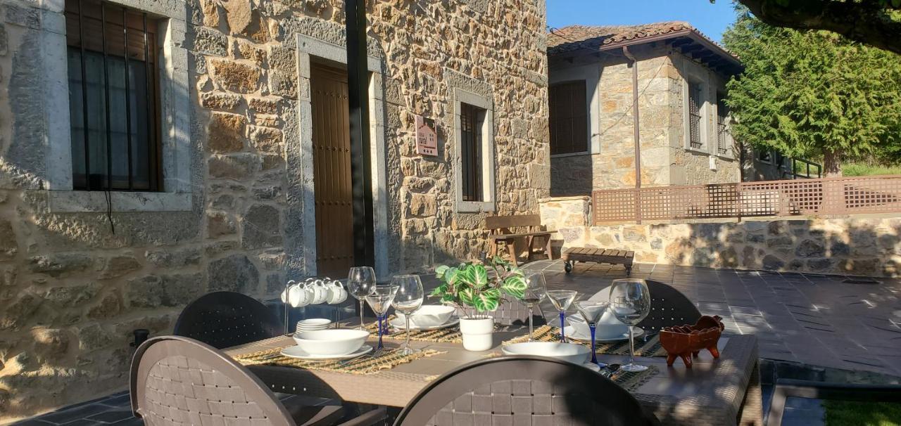 Mallo de Luna Casa Rural Carmen Luna מראה חיצוני תמונה