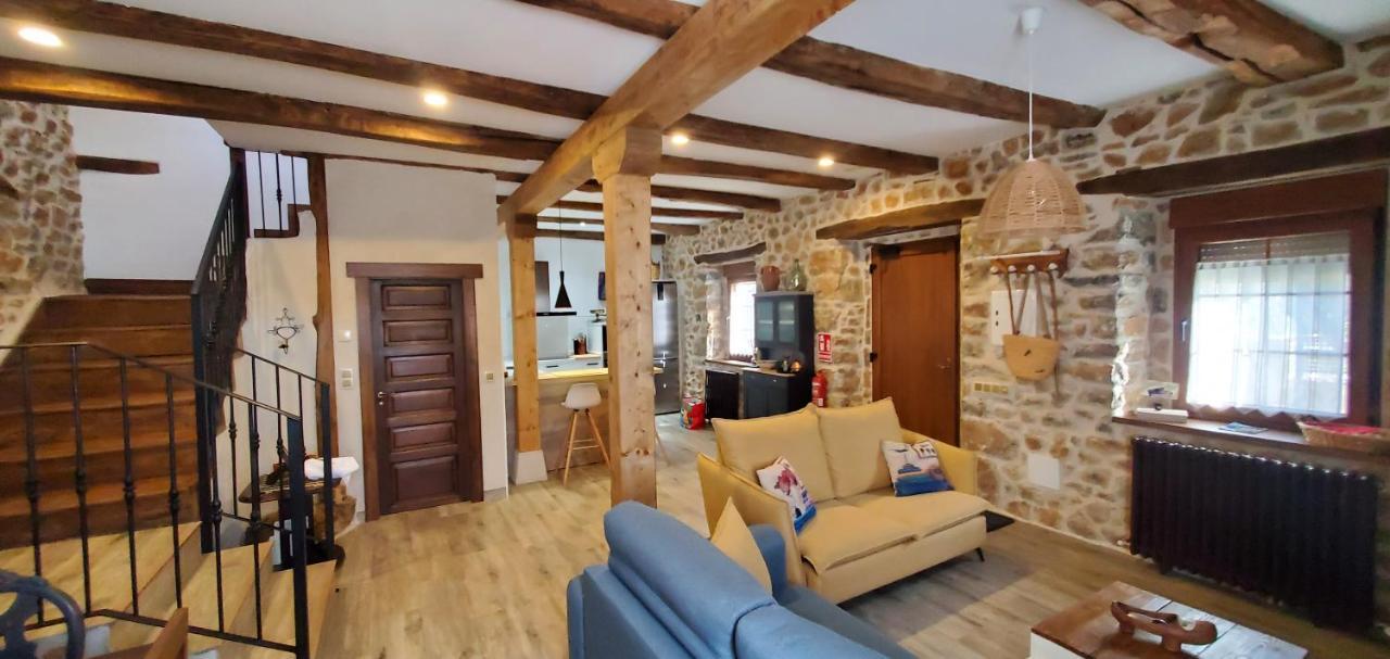 Mallo de Luna Casa Rural Carmen Luna מראה חיצוני תמונה