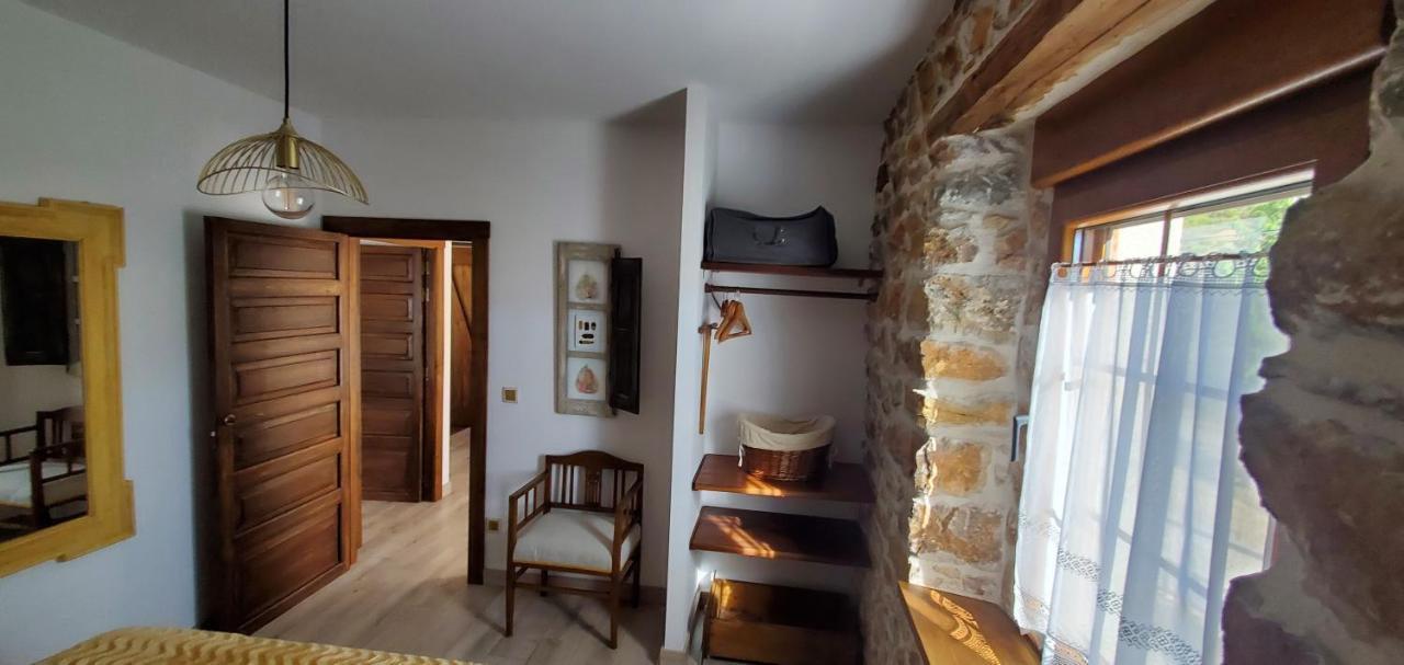 Mallo de Luna Casa Rural Carmen Luna מראה חיצוני תמונה